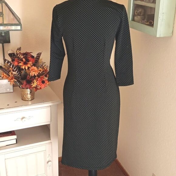 Chadwicks Textured Sheath Dress - Picture 5 of 9